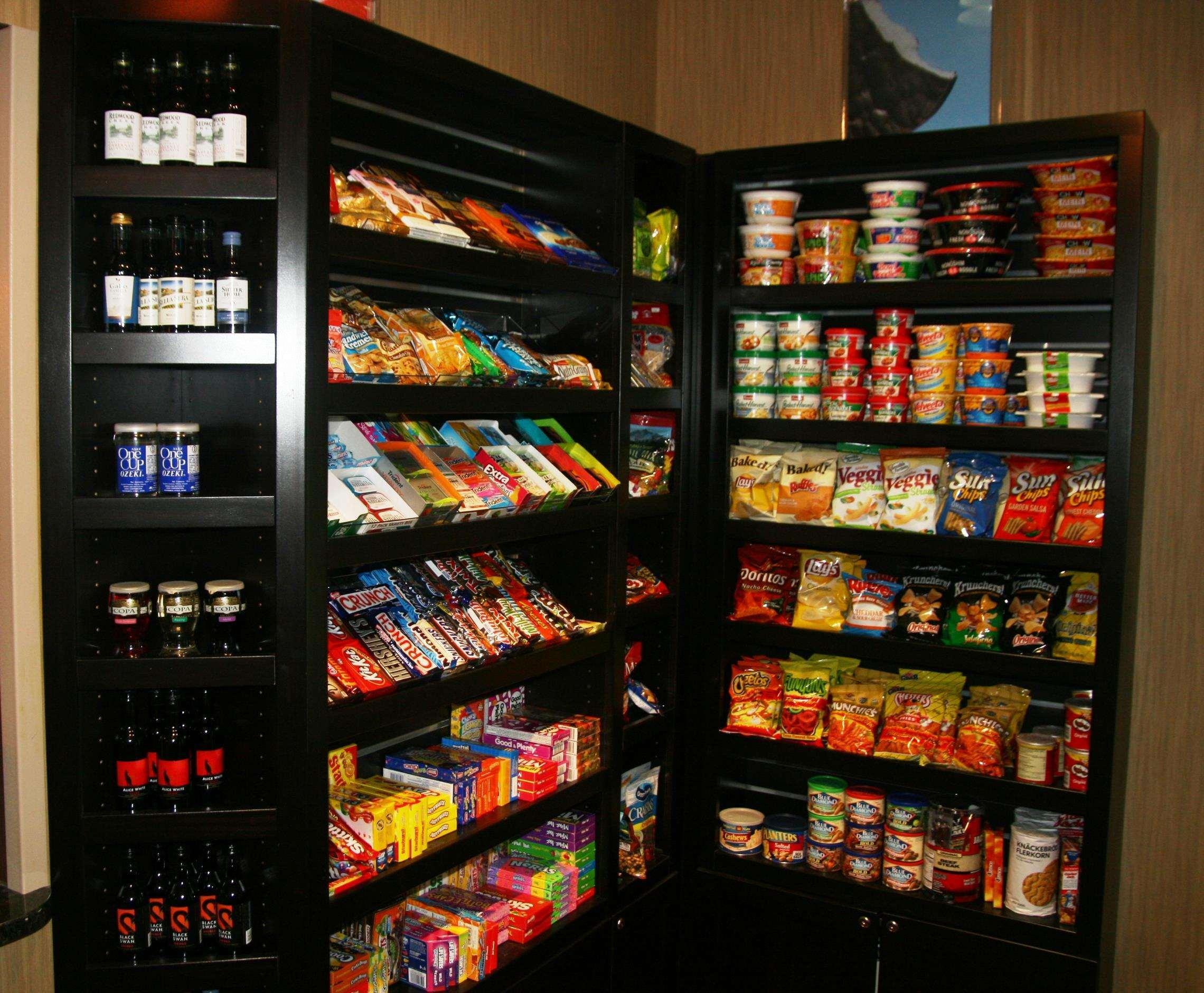 Hampton Inn & Suites Detroit-Canton Restaurant photo